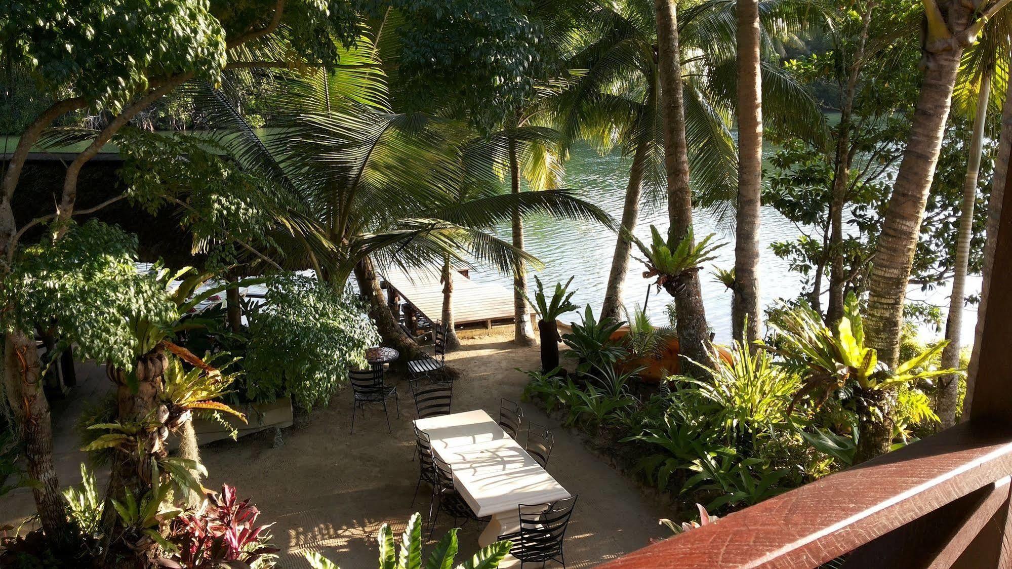 Vila Chaumieres Restaurant & Resort Port Vila Exterior photo